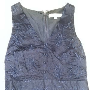 Size 2 sleeveless navy dress from Loft So pretty! Never worn!